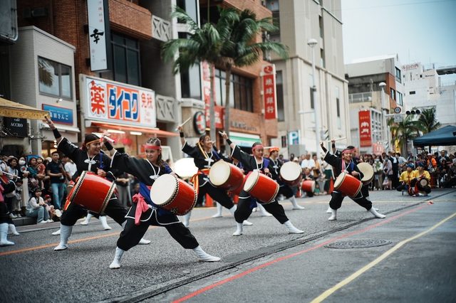 第32回 一万人のエイサー踊り隊