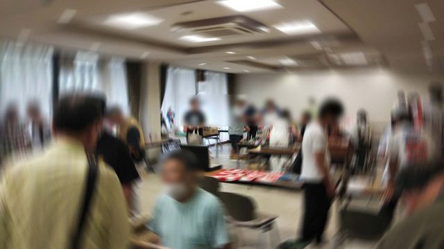 難波神社 蚤の市 ～レトロ倉庫～