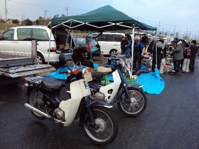 なにわ旧車部品交換会 コレクターズ・マーケット