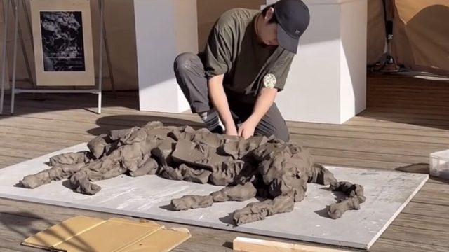 彫刻家・瀬戸優 作品公開制作イベント（渋谷ヒカリエ）
